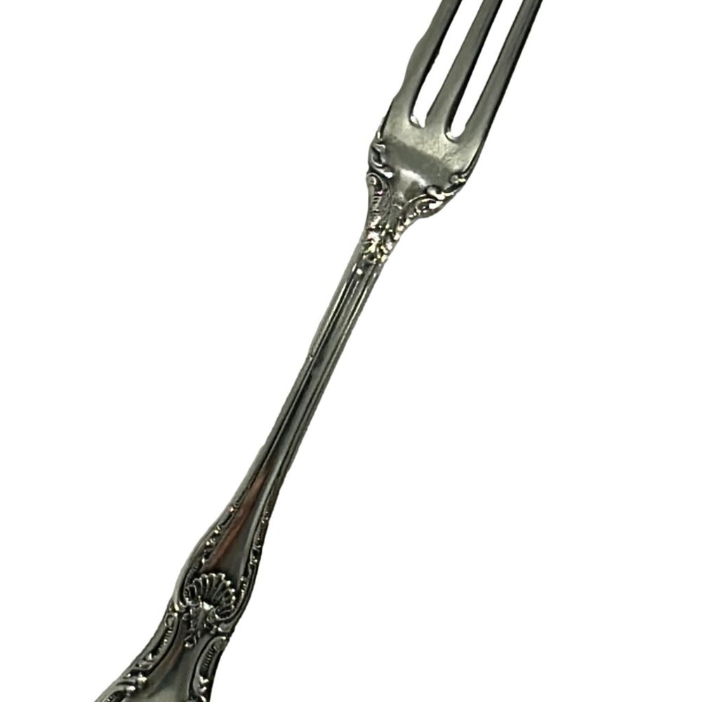 Vtg Towle Silversmiths Silver Plate Strawberry Berry Fork Baroque Shell 4.75"